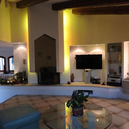 ラ・ゴード La Bagna Gauda Bed & Breakfast エクステリア 写真